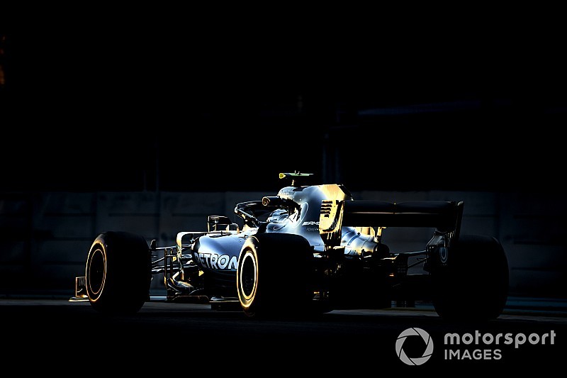 Bottas ve Hamilton, sıralama turları öncesinde araçta daha fazla çalışma istiyor