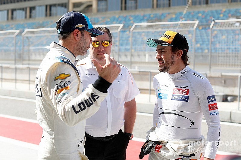 Alonso tras probar el NASCAR: "Es un poco volver atrás en el tiempo"