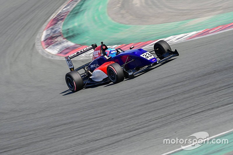 Dubai MRF: Defourny, Frost start season with wins