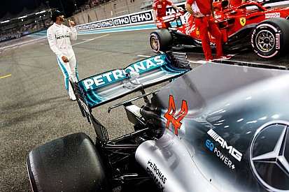 Képekben Hamilton 83. F1-es rajtelsősége Abu Dhabiból: egy őrült rekord