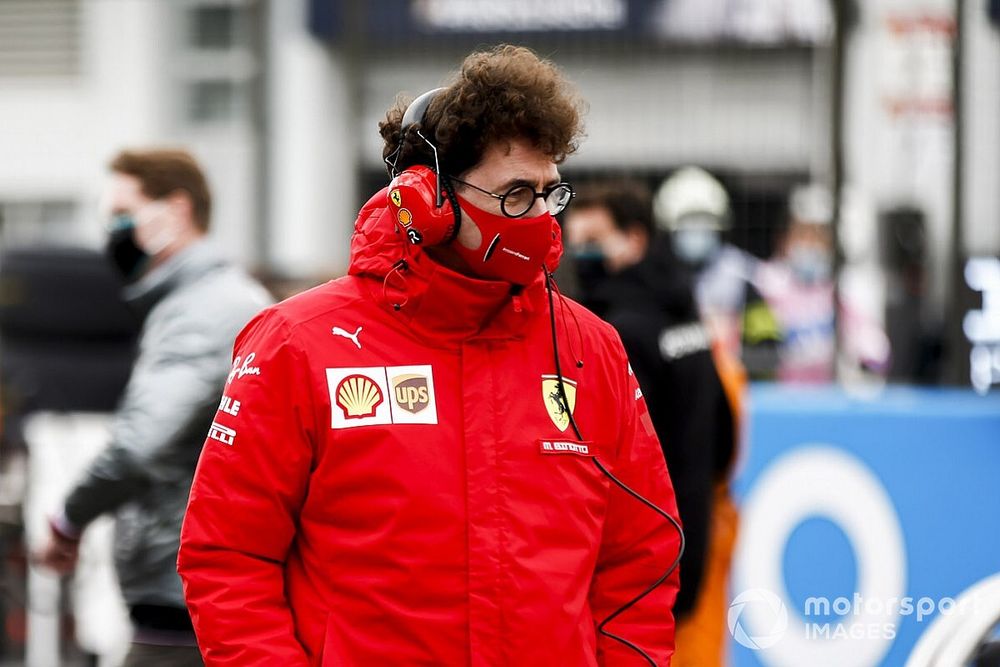 Mattia Binotto, Team Principal Ferrari sur la grille