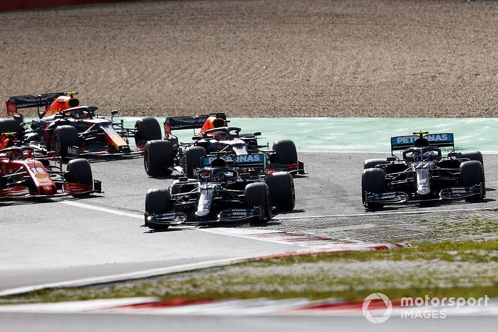 Bottas: "Haría falta un milagro para batir a Hamilton"