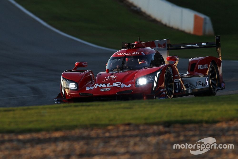 Petit Le Mans: Derani leads Cadillac 1-2 in darkness of FP3