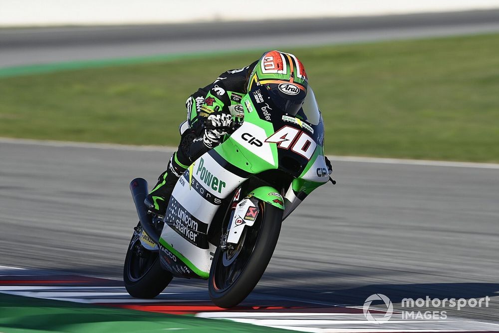 Barcelona Moto3: Binder wins as title rivals clash