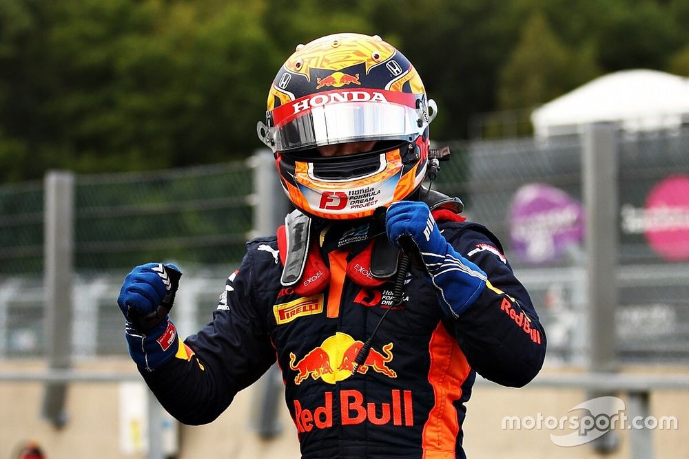 Pole sitter Yuki Tsunoda, Carlin