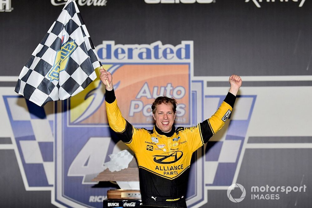 Race winner Brad Keselowski, Team Penske, Ford Mustang