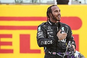 Wolff nem zárja ki Hamilton Red Bullhoz igazolását