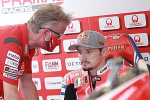 Ciabatti Berharap KTM Bisa Bantu Ducati Hambat Quartararo