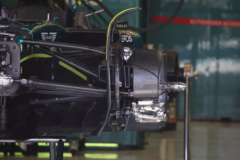Dettaglio tecnico della Aston Martin AMR23