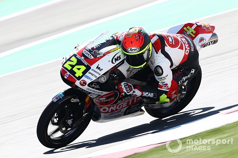 Moto3, Losail: Suzuki regala al team SIC58 la prima pole del 2020