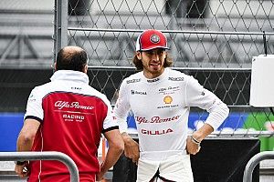 Alfa Romeo anuncia permanência de Giovinazzi em 2020