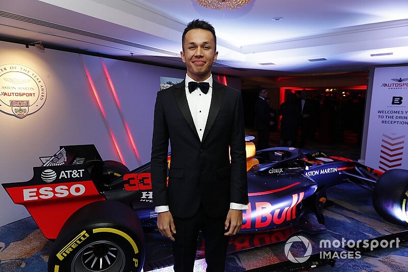 Элбон спасался в Red Bull мыслью о возвращении в Toro Rosso