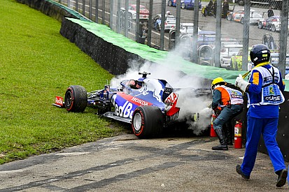 L'accident de Kvyat causé par un "arrêt complet" du moteur