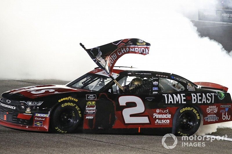 Nach Teamwechsel: Tyler Reddick verteidigt NASCAR Xfinity-Titel