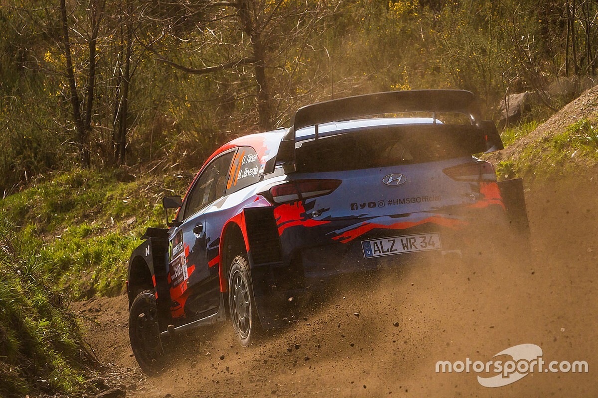 WRC: Hyundai prova una nuova ala posteriore in Portogallo