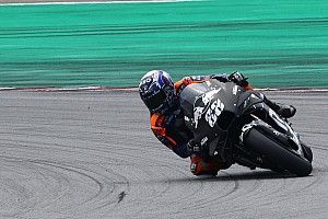 Oliveira a anticipé son opération pour revenir en forme