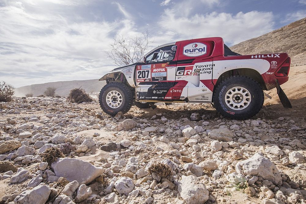 Autos, Étape 9 - De Villiers dompte Lategan, Loeb impuissant