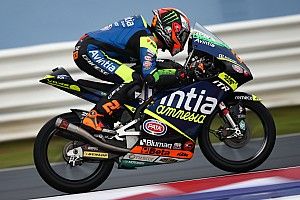 Moto3エミリア・ロマーニャ予選:アントネッリ、ウエット路面で躍動しPP。日本勢は佐々木10番手が最上位