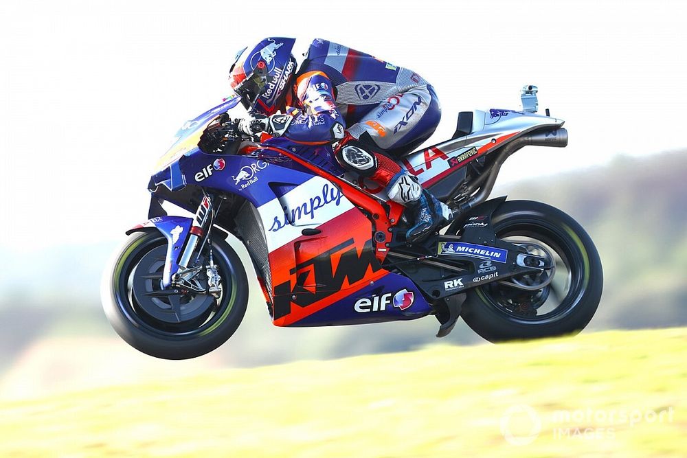 En pole sur ses terres, Miguel Oliveira veut "finir le travail"