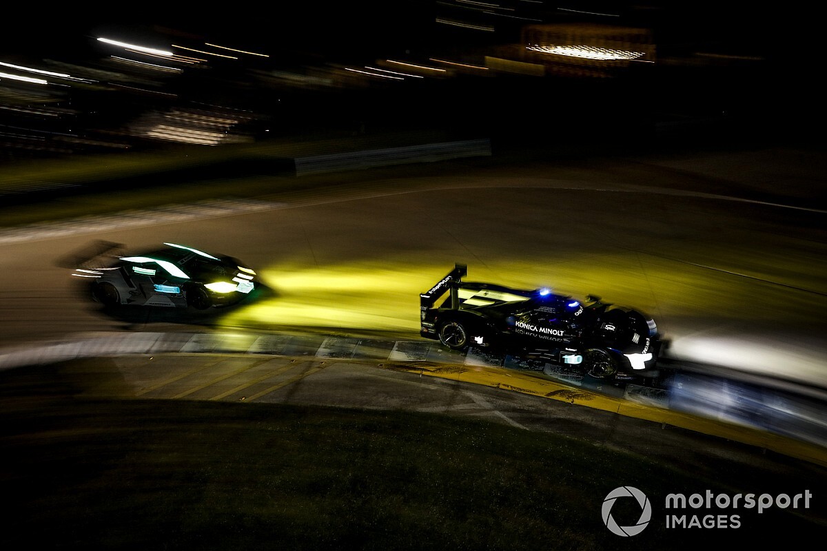 Van der Zande grijpt met Wayne Taylor Racing naast IMSA-titel
