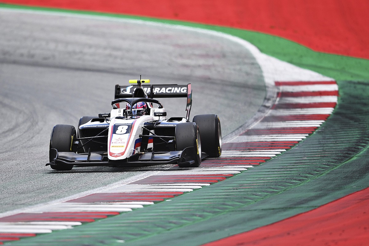 F3, Test Spielberg, Giorno 1: Smolyar un fulmine