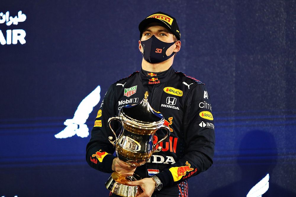 Verstappen explains inability to re-attack Hamilton in Bahrain F1 GP
