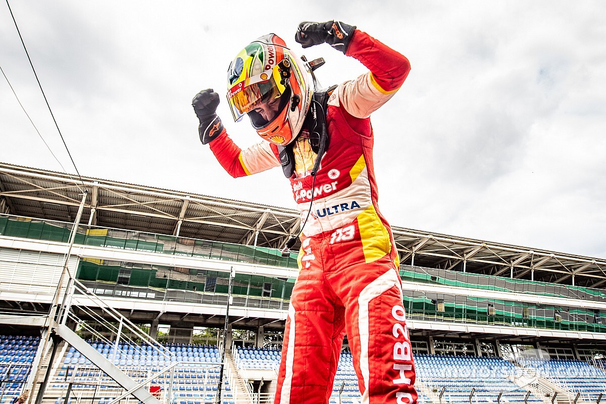 Diego Ramos conquista o título da Copa Shell HB20 com segundo lugar em Interlagos