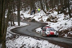 Ogier con problemas, Evans toma liderato el viernes en Montecarlo