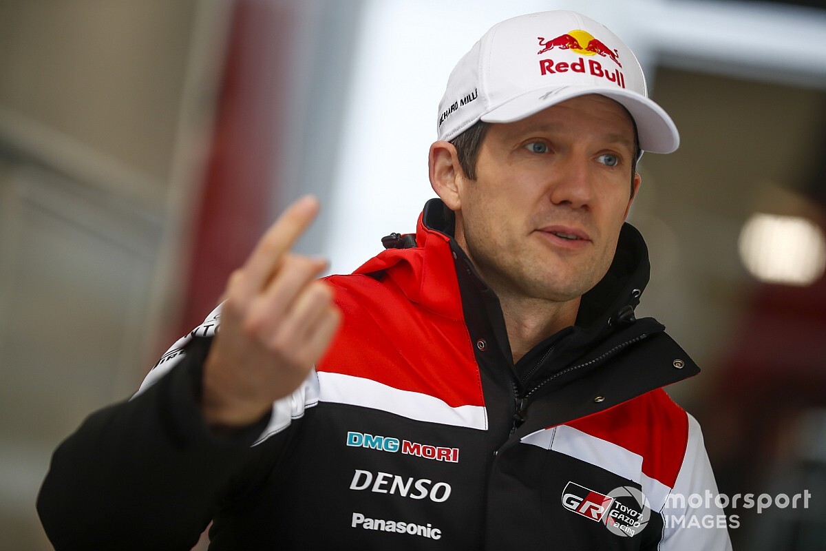 Ogier Alami Insiden Saat Tes Ban Gravel Pirelli
