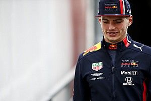 Verstappen eddig tökéletes, és élvezi