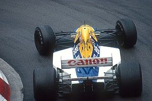 Vettel, Mansell'ın Williams FW14B'sini satın aldı