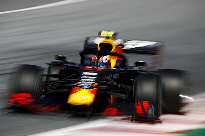 Horner: “Formule 1 snakt naar meer coureurs als Verstappen”