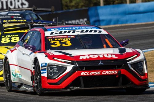 Stock Car: Nelsinho Piquet vence duelo com Di Mauro e fatura corrida no Velocitta