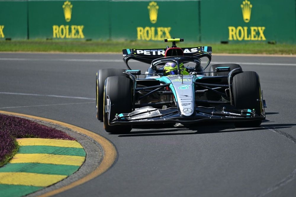 Lewis Hamilton, Mercedes F1 W15