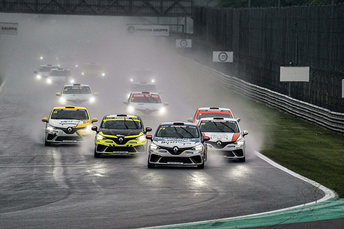 Clio Cup, Monza: trionfo di Pouget-Torelli nella vetrina europea