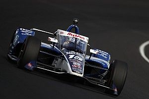 Indy: Rahal vai ao muro com força logo após sair dos boxes nas 500 Milhas