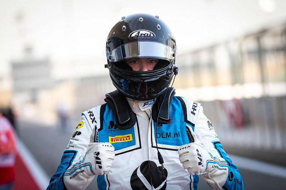 Verschoor sluit last-minute deal en racet toch in F2-finale