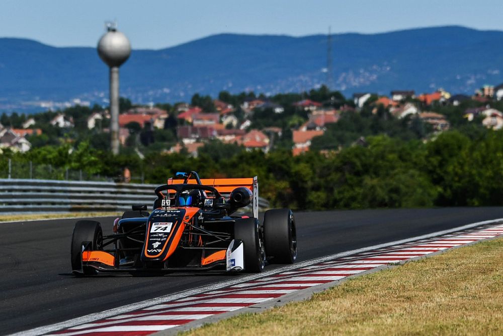 Euroformula Open Macaristan: Cem Bölükbaşı, ikinci yarışta da podyuma çıkmayı başardı
