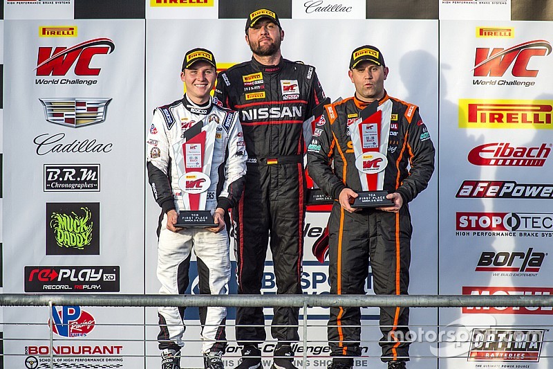Close touring car action in PWC season opener
