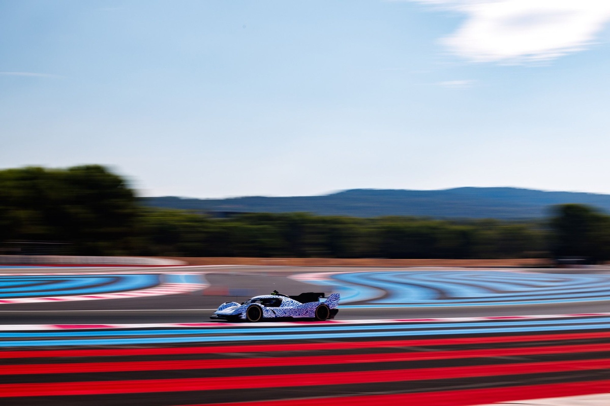 Ford Hypercar begins long-distance testing at Circuit Paul Ricard