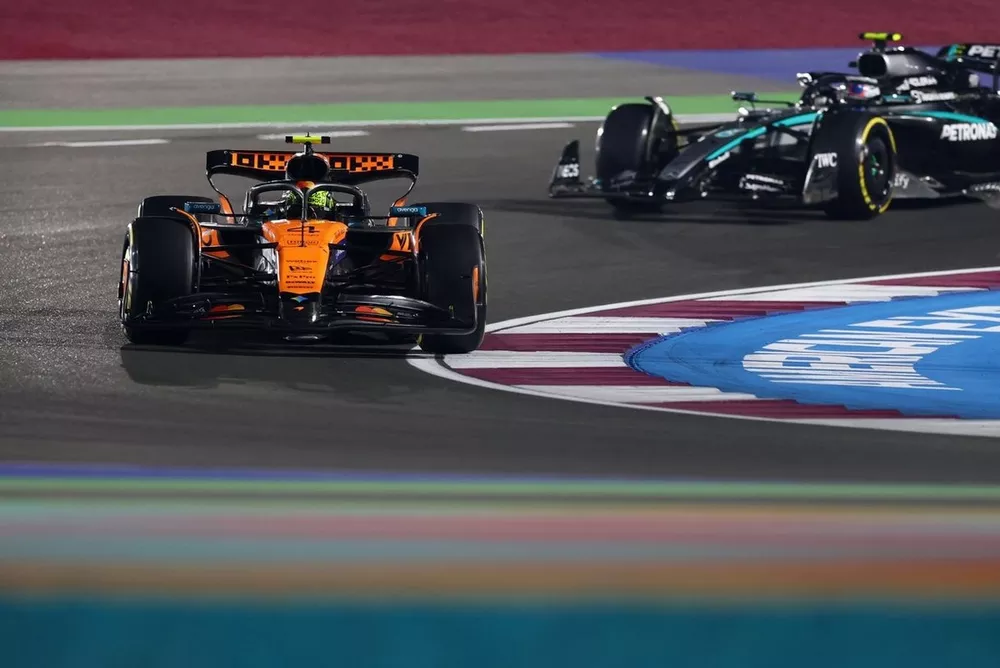 Lance Stroll, Aston Martin Racing, Gabriel Bortoleto, Sauber