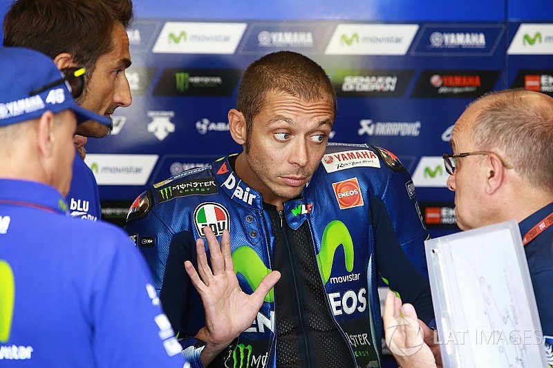 Rossi akui lemah dalam balapan flag-to-flag