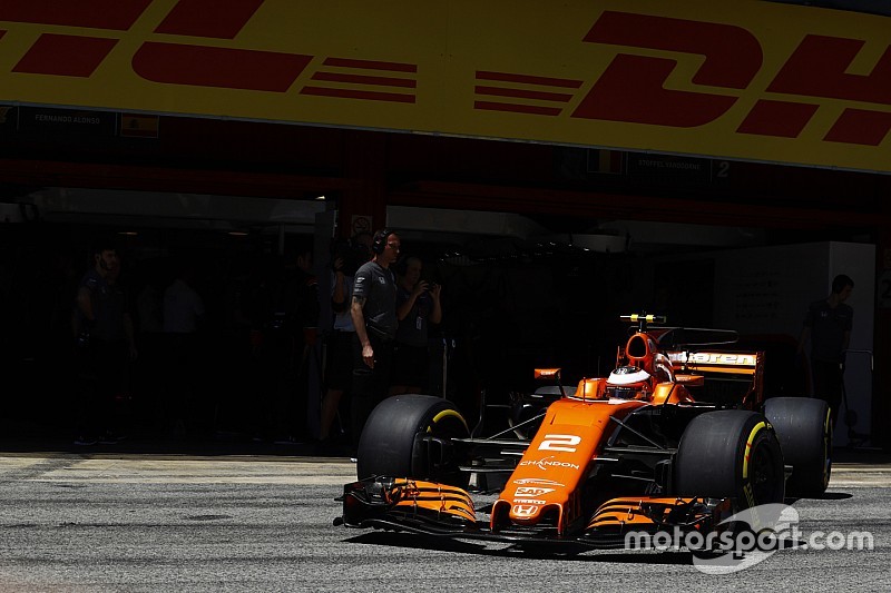 Vandoorne pénalisé sur la grille à Barcelone
