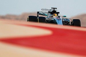 Mercedes se centra en entender los Pirelli en el último día de test en Bahrein