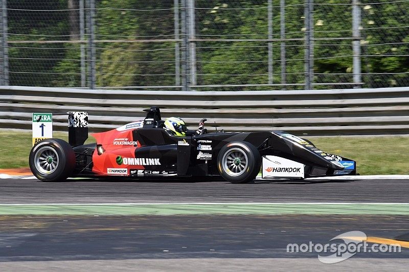 Eriksson centra il successo in Gara 2, Schumacher ottiene il primo podio