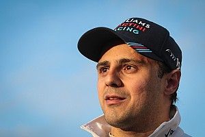Massa na frente e problemas para McLaren; as imagens do dia