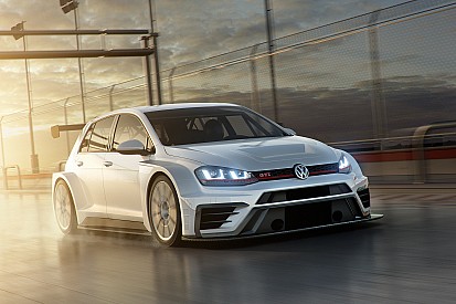 Volkswagen präsentiert modifizierten TCR-Golf für 2017