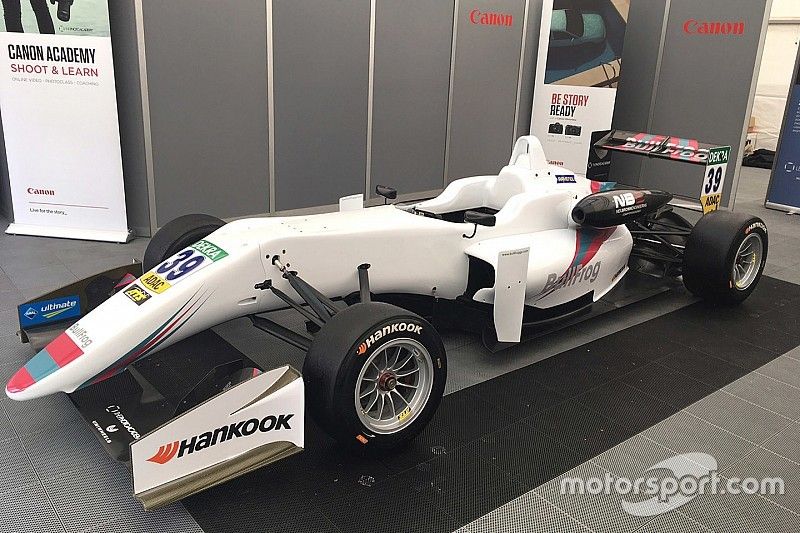 Un Français fonde BullFrog GP et vise Macao