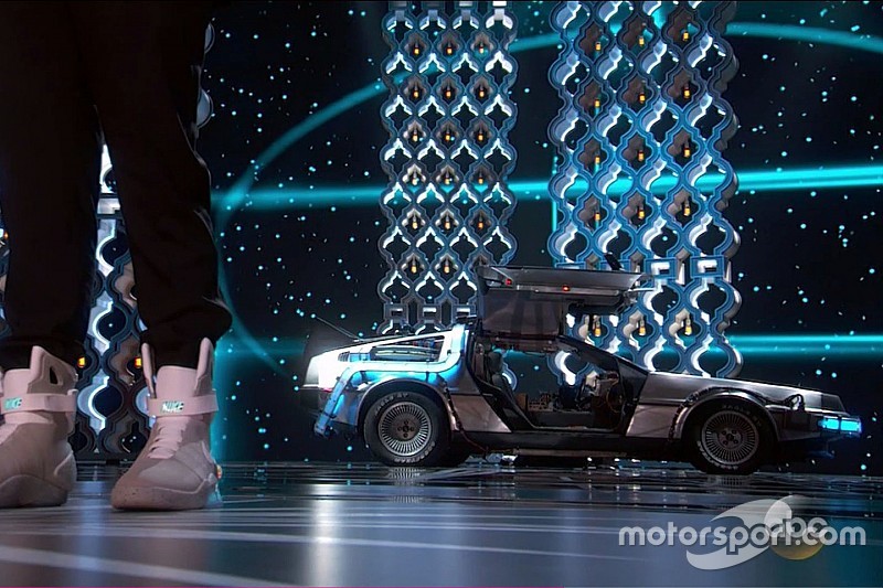 Vidéo - La DeLorean, l'autre star des Oscars !