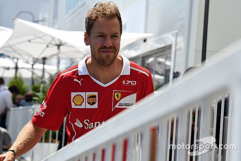 Vettel lolos dari sanksi tambahan FIA setelah meminta maaf